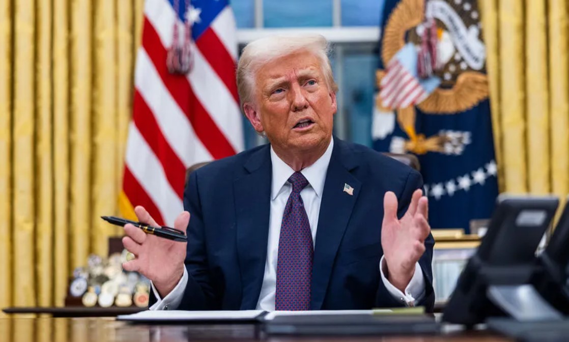 Дональд Трамп порівняв комунізм із "раковою пухлиною" та пообіцяв здолати його знову Дональд Трамп порівняв комунізм із "раковою пухлиною" та пообіцяв здолати його знову